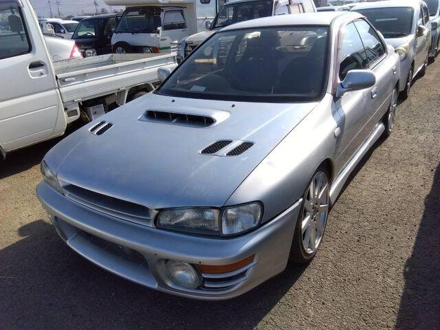Subaru IMPREZA 1994 — фото автомобиля 1