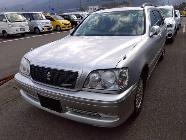 Toyota CROWN ESTATE 2000 — фото автомобиля