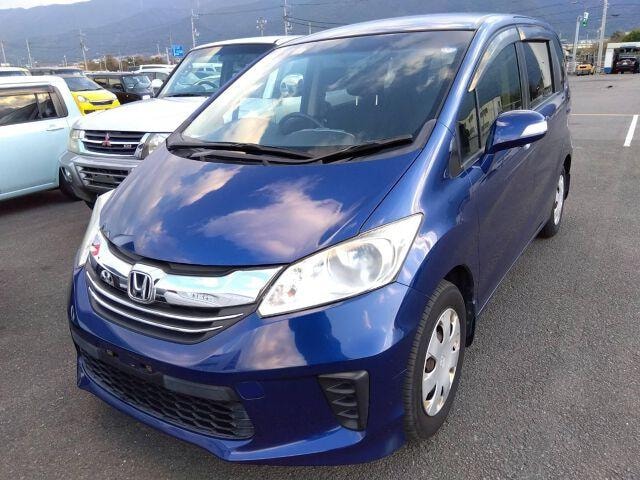 Honda FREED 2014 — фото автомобиля 1
