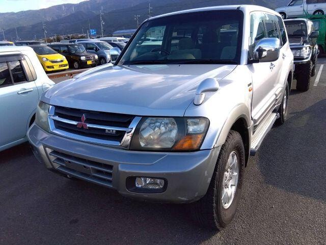 Mitsubishi PAJERO 2000 — фото автомобиля