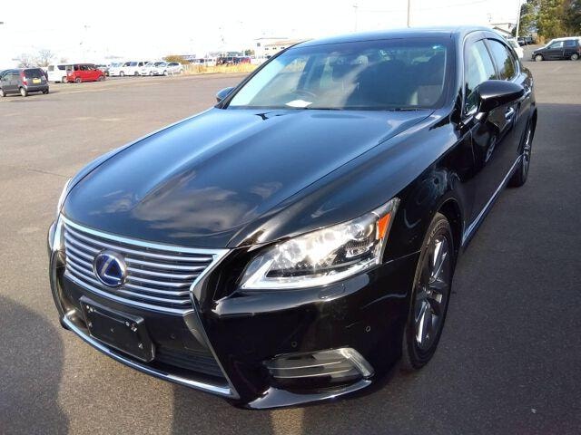 Lexus LS 2013 — фото автомобиля 1