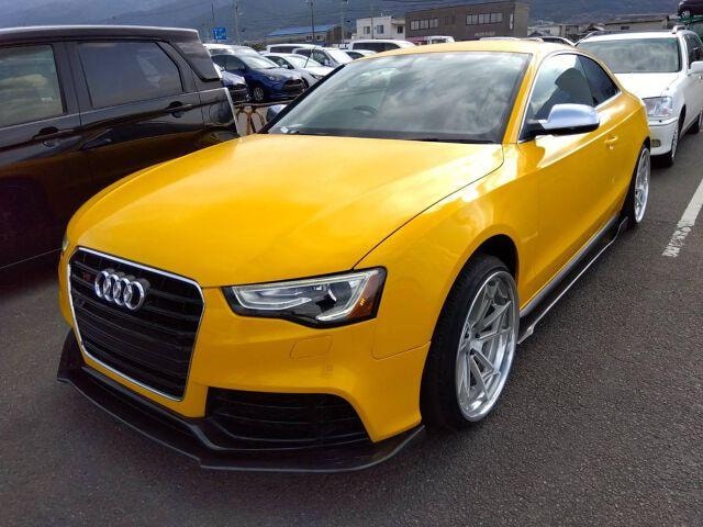Audi S5 2012 — фото автомобиля