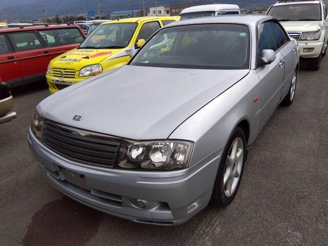 Nissan GLORIA 2001 — фото автомобиля 1