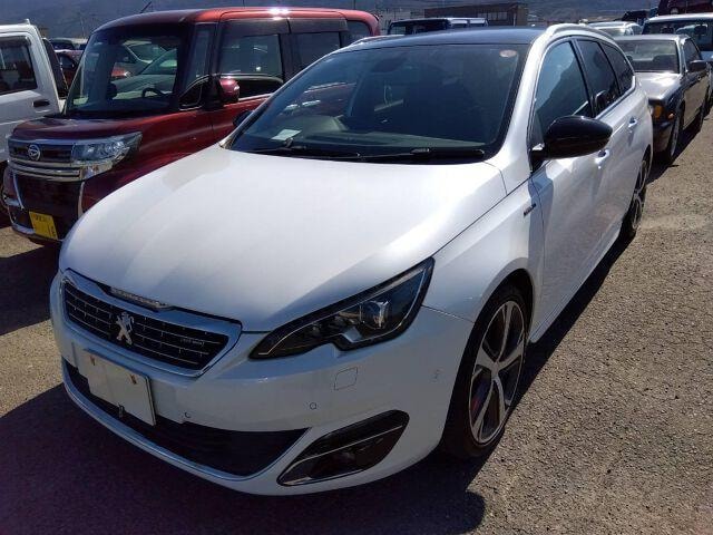Peugeot 308 2016 — фото автомобиля 1