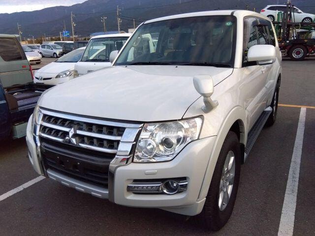 Mitsubishi PAJERO 2017 — фото автомобиля