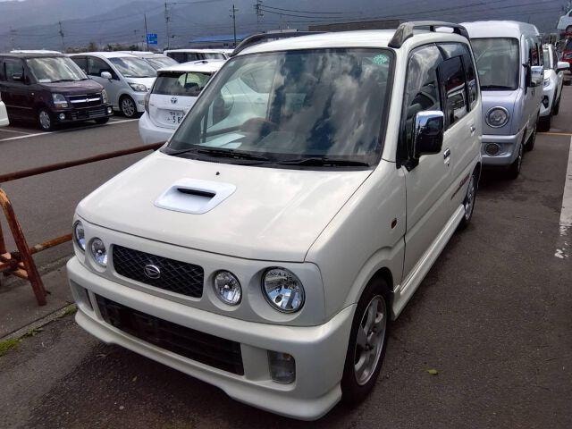 Daihatsu MOVE 1999 — фото автомобиля 1