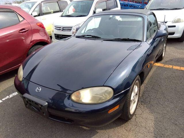 Mazda ROADSTER 1999 — фото автомобиля 1