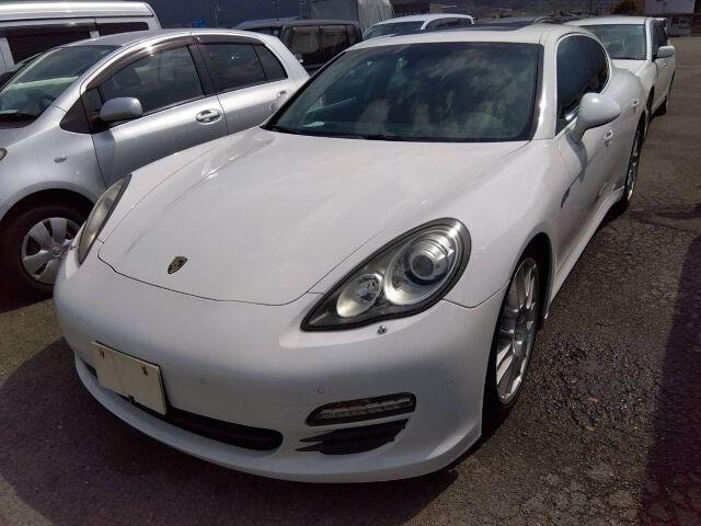 Porsche PANAMERA 2010 — фото автомобиля 1