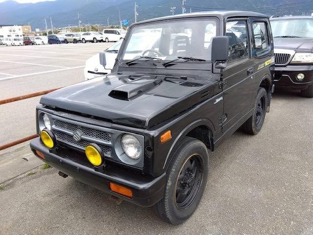 Suzuki JIMNY 1993 — фото автомобиля 1