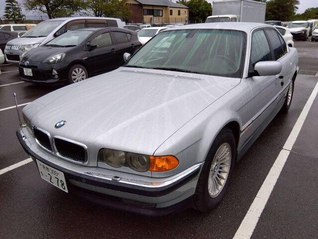 Bmw 7 SERIES 2000 — фото автомобиля