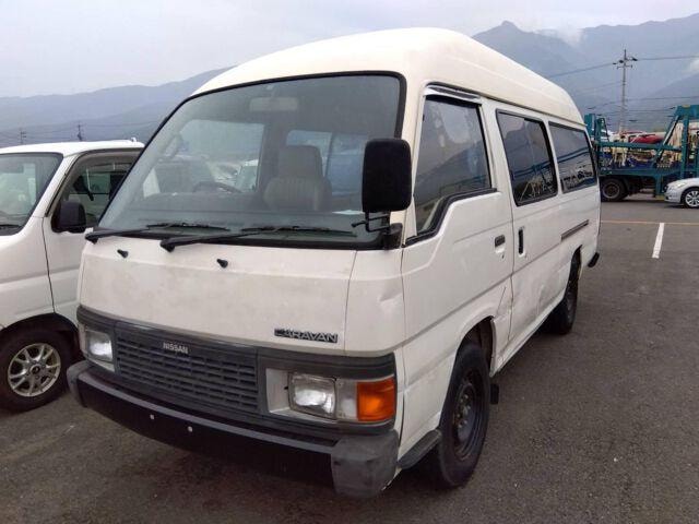 Nissan CARAVAN 1992 — фото автомобиля 1