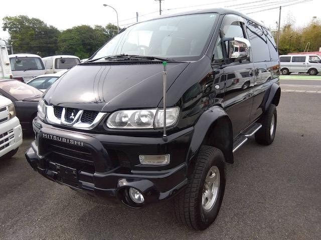 Mitsubishi DELICA SPACE GEAR 2003 — фото автомобиля