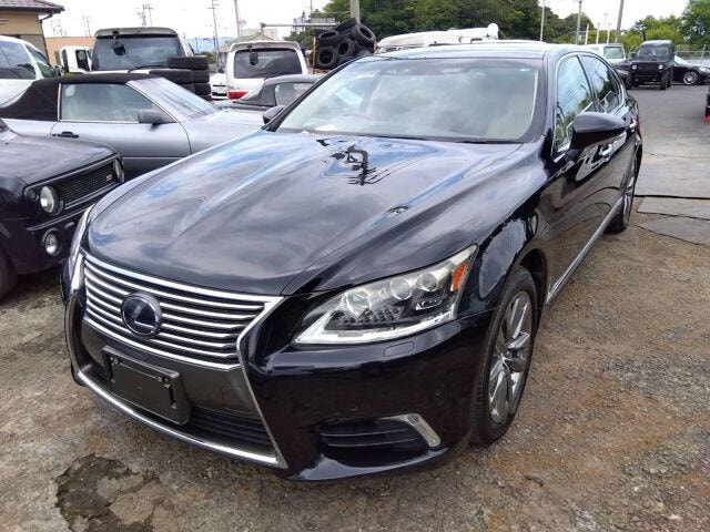 Lexus LS 2012 — фото автомобиля 1