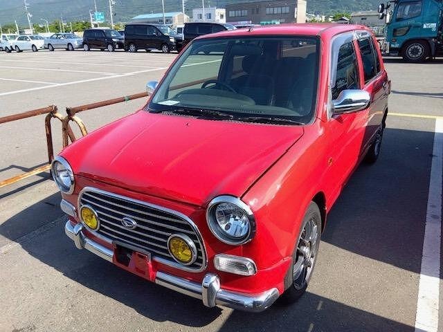 Daihatsu MIRA GINO 2000 — фото автомобиля 1