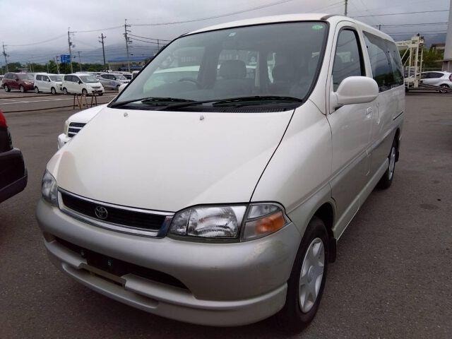 Toyota GRANVIA 1997 — фото автомобиля