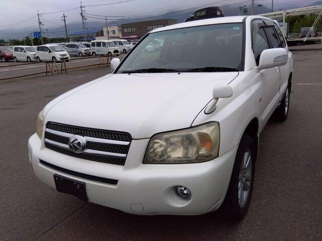 Toyota KLUGER HYBRID 2005 — фото автомобиля