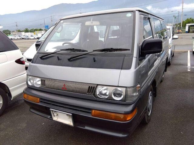 Mitsubishi DELICA STAR WAGON 1991 — фото автомобиля