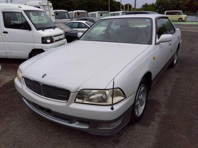 Nissan LEOPARD 1997 — фото автомобиля 1