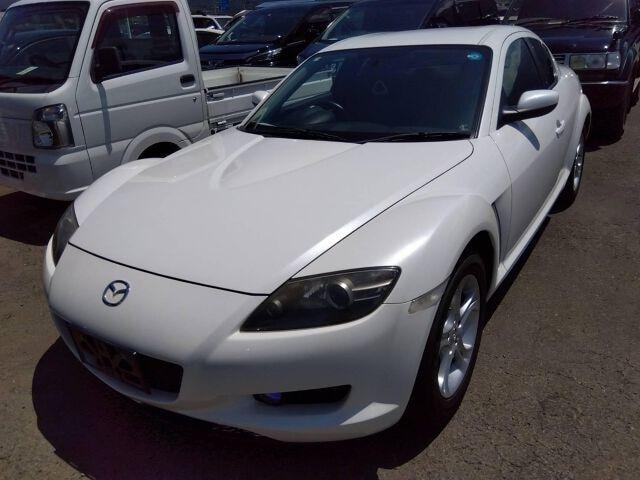 Mazda RX-8 2005 — фото автомобиля 1