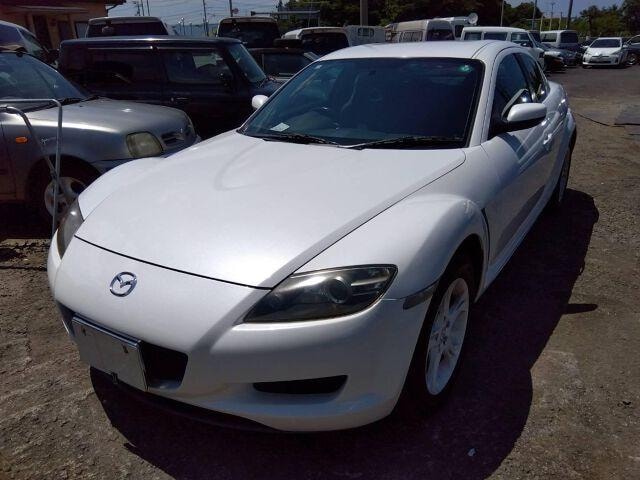 Mazda RX-8 2003 — фото автомобиля 1
