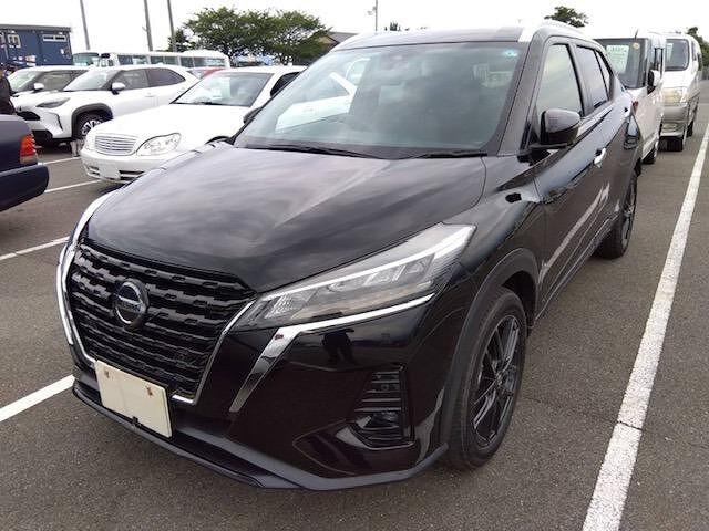 Nissan KICKS 2022 — фото автомобиля 1