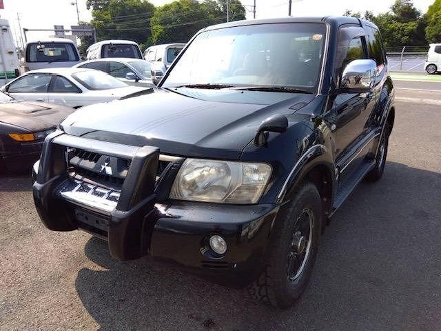 Mitsubishi PAJERO 2005 — фото автомобиля 1