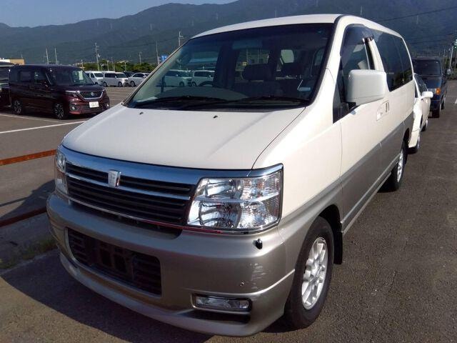 Nissan ELGRAND 2001 — фото автомобиля