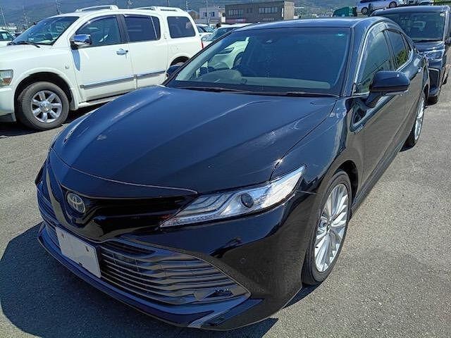 Toyota CAMRY 2017 — фото автомобиля 1