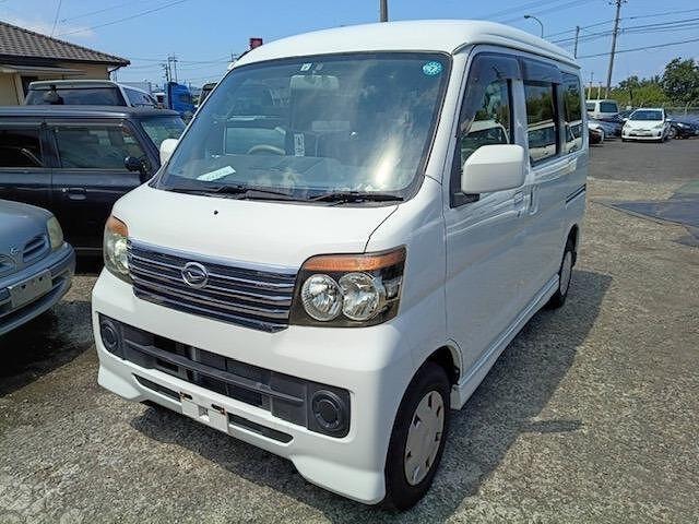 Daihatsu ATRAI WAGON 2009 — фото автомобиля