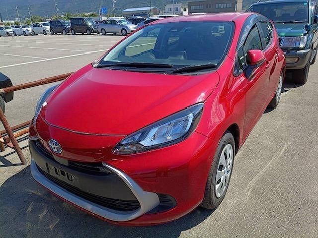 Toyota AQUA 2021 — фото автомобиля 1