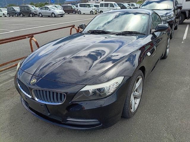 Bmw Z4 2010 — фото автомобиля