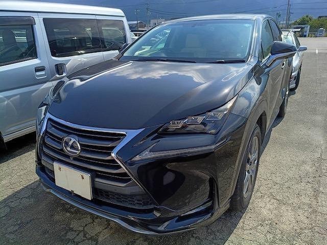 Lexus NX 2015 — фото автомобиля 1