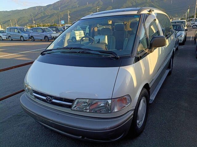 Toyota ESTIMA 1998 — фото автомобиля 1