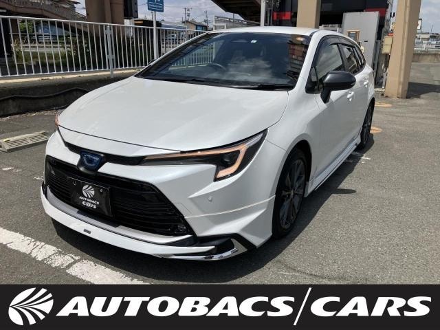 Toyota COROLLA TOURING 2023 — фото автомобиля 1