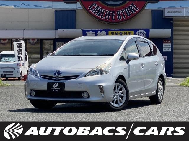 Toyota PRIUS ALPHA 2014 — фото автомобиля