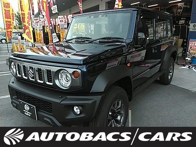 Suzuki JIMNY NOMADE 2026 — фото автомобиля