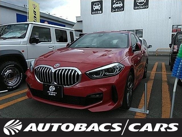 Bmw 1 SERIES 2023 — фото автомобиля 1