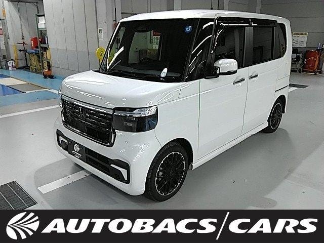 Honda N-BOX CUSTOM 2025 — фото автомобиля