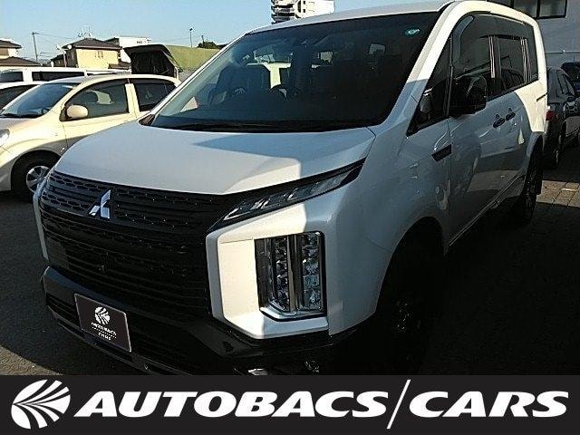 Mitsubishi DELICA D:5 2024 — фото автомобиля