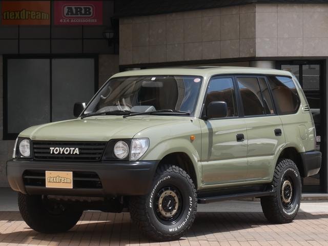 Toyota LAND CRUISER PRADO 2002 — фото автомобиля 1