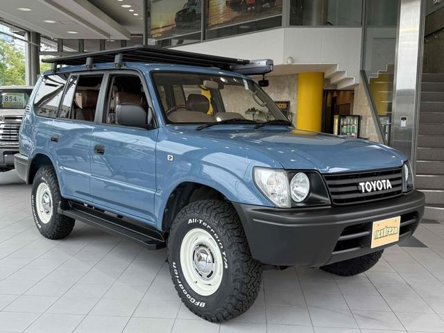 Toyota LAND CRUISER PRADO 2002 — фото автомобиля