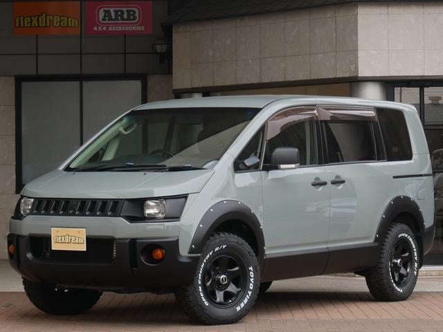 Mitsubishi DELICA D:5 2007 — фото автомобиля 1