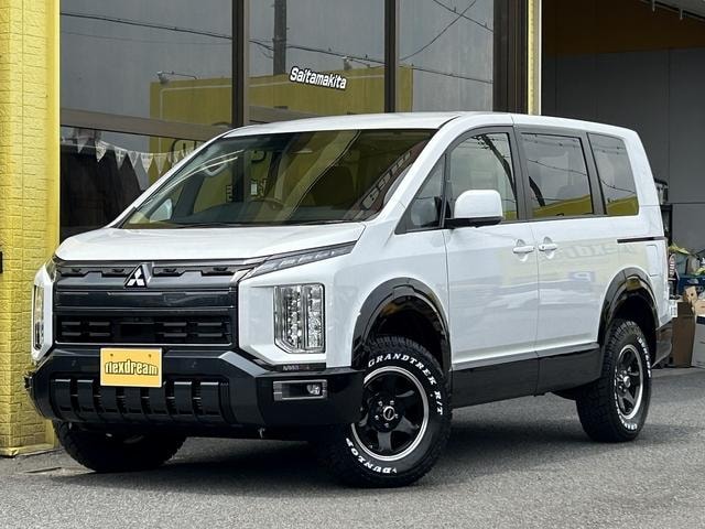 Mitsubishi DELICA D:5 2026 — фото автомобиля 1
