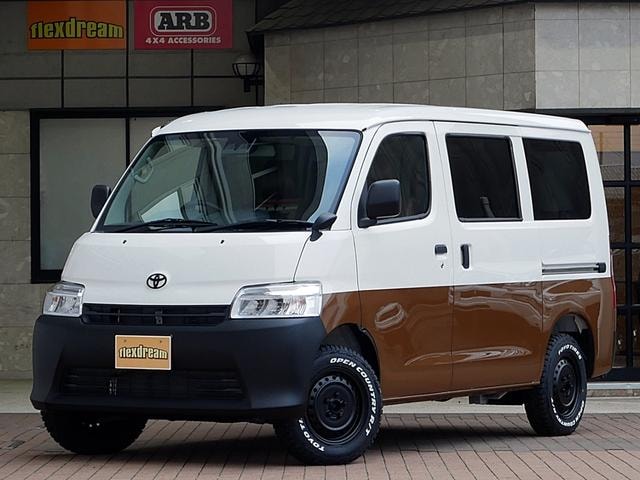 Toyota TOWNACE VAN 2026 — фото автомобиля 1