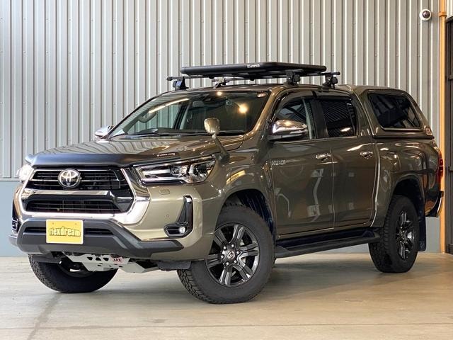Toyota HILUX 2022 — фото автомобиля