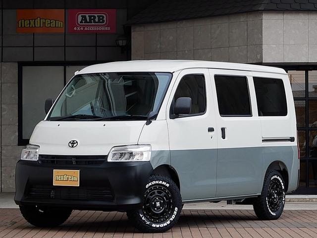 Toyota TOWNACE VAN 2026 — фото автомобиля