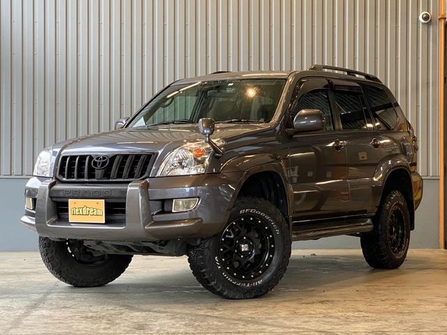 Toyota LAND CRUISER PRADO 2007 — фото автомобиля 1