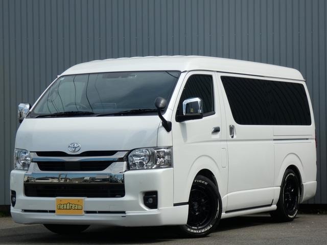 Toyota HIACE VAN 2025 — фото автомобиля 1
