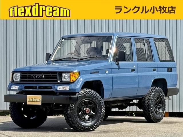 Toyota LAND CRUISER PRADO 1995 — фото автомобиля