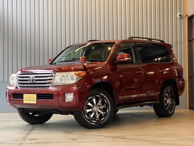 Toyota LAND CRUISER 2012 — фото автомобиля